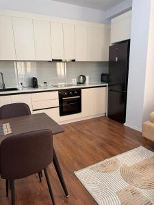 Aura Apartments