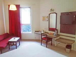 Hotel Ashish Plaza