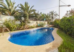 Beach side Villa with Pool