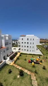 Elegant apartment in Asilah with Pool and 5 min to sea