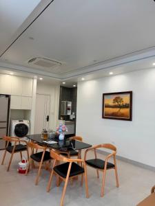 Luxury homestay Vinhomes Marina