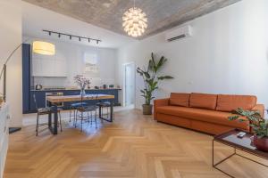 GuestHost - CB12 Central and Modern Apartment