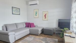 Deans - 2 Bedroom Bellavista Apartment in Durrës
