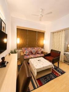 Spacious Luxury Room with View studio flat