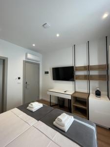 Eden Center Rooms
