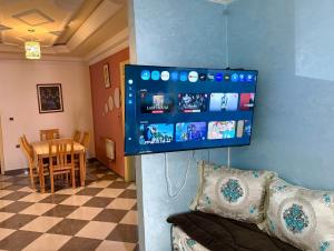 2 Bedroom Apartment with Fiber WiFi
