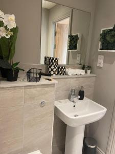 Leeds City Stay - Stylish 1-Bed