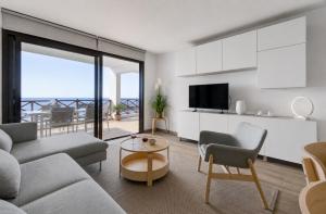 Luxury Oceanfront 3BR Grand Terrace Panoramic Atlantic Views