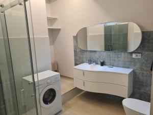 Verdedamare Salvatore Partenzi Tourist Accommodation