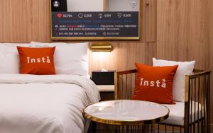 Instar Hotel