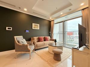 LANDMARK Kiệt tác thiết kế độc , Nội thất sang trọng, View cầu Sài Gòn