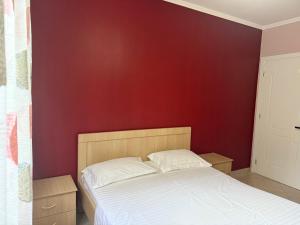 Daniels apartment