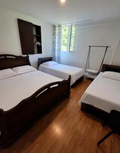 Guesthouse Riverside Bagiana
