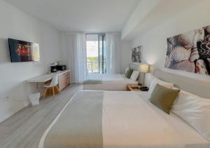 Designer Studio at Beachwalk 4 Guests