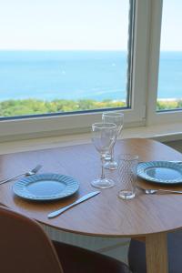 Panoramic Sea View Apartment in Arcadia