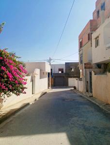 Dar khuwayra