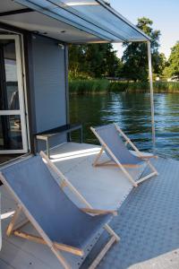 Houseboat Dąbrowica