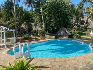 Mtwapa Creek 1br with Pool and CreekView
