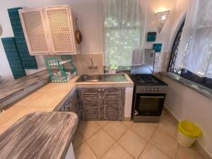 Mtwapa Creek 1br with Pool and CreekView