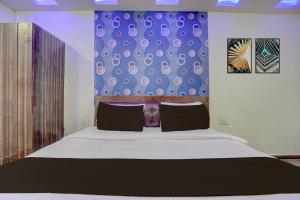 Hotel O New GMC