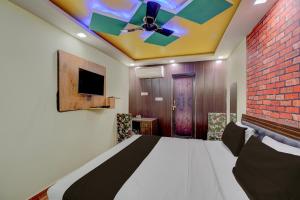 Hotel O New GMC