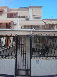 Bungalow in Santa Pola with 4 rooms