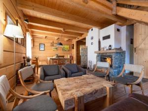 Comfortable holiday villa in the mountains, sauna