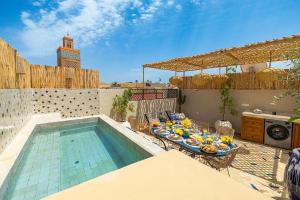 Riad Tamila - Luxurious Kasbah Gem, Pool, Free Breakfast, Housekeeping