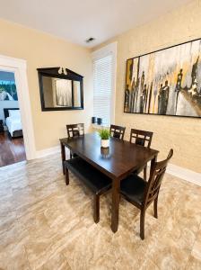 Historic Main St Apt | Private Garage