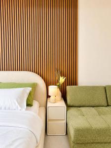 Quezon City Metro Manila Studio Near SM North EDSA, Trinoma and UP Diliman