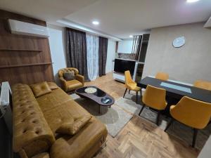 Luxe M Residence