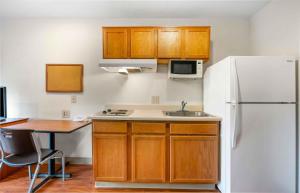 Extended Stay AmericaSuites - Indianapolis - Plainfield