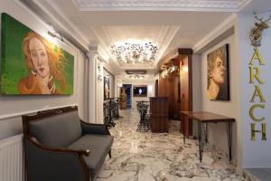 Arach Boutique Hotel