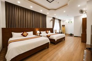 Đức Trung Hotel