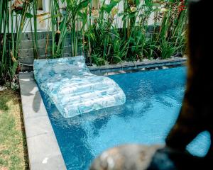 Kubu DCarik Villa & Bungalow by ecommerceloka