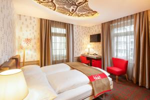 Business Double Room room in Swiss Night by Fassbind