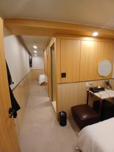 Latree Hotel
