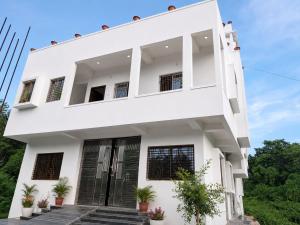 PRANSHI HOMe STAY