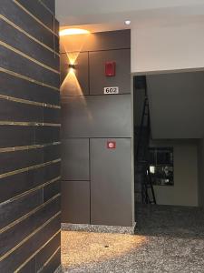 3 BEDROOM Apartment ENTIRE place with balcony