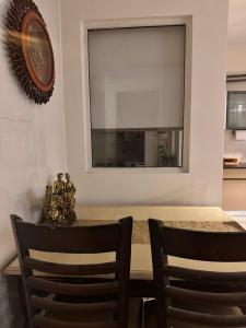 3 BEDROOM Apartment ENTIRE place with balcony
