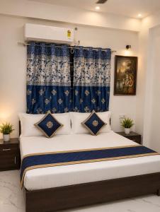 Gopal Kunj Inn Near prem mandir temple