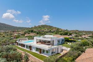 Beautiful VILLA SΛN with an incredible sea view
