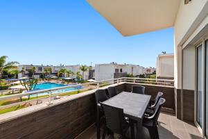 Green House Pool and Beach