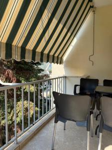 Cozy Apartment with Balcony