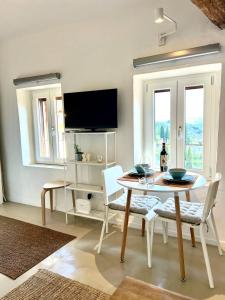 Panzano34 A Charming Loft in the Heart of Chianti