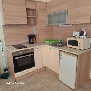 July Morning Seaside Resort Apt A06