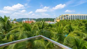 Premier 5-Star Condotels at Khem Beach by Sunset Host