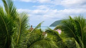 Premier 5-Star Condotels at Khem Beach by Sunset Host
