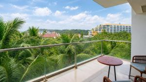 Premier 5-Star Condotels at Khem Beach by Sunset Host