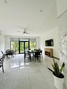 Family friendly 6BR holiday home at Marina Phu Quoc